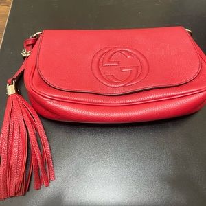 Gucci Shoulder Bag Soho Pebbled Calfskin Medium Flap Crossbody Red Leather B474